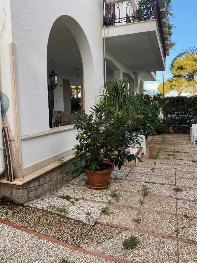 Holiday & House - Imparato Carini Costa Verde Esterno foto
